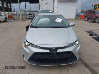2022 Toyota Corolla LE with VIN 5YFEPMAE2NP327306, listed as a IAAI auction lot 41672881 with 38,791 mi miles and . Bid and sale history available at DreamBid. Image 12.