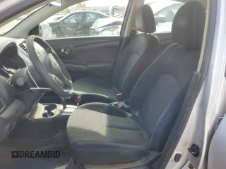2015 Nissan Versa SV z VIN 3N1CN7AP1FL862953, wystawiony jako Copart lot #54019205 z przebiegiem 87 284 mil mil oraz Szkoda całkowita • Salvage title. Historia ofert i sprzedaży dostępna na DreamBid. Obrazek 7.