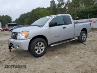 2011 Nissan Titan S z VIN 1N6AA0CJ7BN302958, wystawiony jako Copart lot #73289054 z przebiegiem 144 983 mil mil oraz Szkoda całkowita • Salvage title. Historia ofert i sprzedaży dostępna na DreamBid. Obrazek 1.