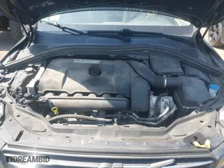 2015 Volvo XC60 T6 with VIN YV4902RK5F2762130, listed as a IAAI auction lot 42080997 with 174,623 mi miles. Bid and sale history available at carsss.com. Image 10.