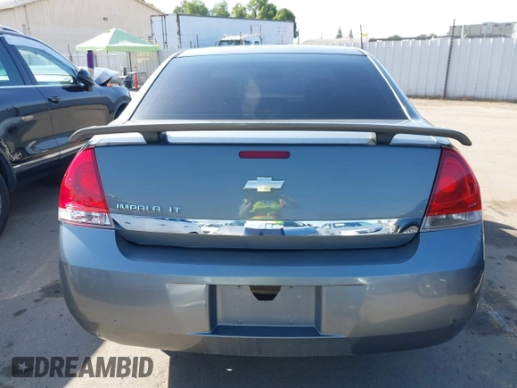 2008 Chevrolet Impala LT with VIN 2G1WT55N181309827, listed as a IAAI auction lot 42201993 with 209,759 mi miles and . Bid and sale history available at DreamBid. Image 16.
