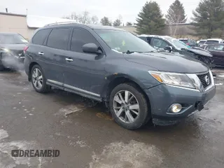 2013 Nissan Pathfinder SL z VIN 5N1AR2MM2DC632288, wystawiony jako IAAI lot #41499281 z przebiegiem 120 182 mil mil oraz . Historia ofert i sprzedaży dostępna na DreamBid. Obrazek 1.