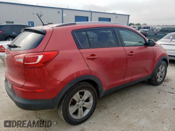 2013 Kia Sportage LX with VIN KNDPB3A25D7462917, listed as a Copart auction lot 55827725 with 230,877 mi miles and Clean title. Bid and sale history available at DreamBid. Image 3.