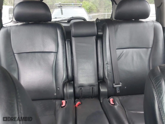 2011 Toyota Highlander with VIN 5TDZK3EH7BS025463, listed as a IAAI auction lot 41944831 with 230,541 mi miles. Bid and sale history available at carsss.com. Image 19.