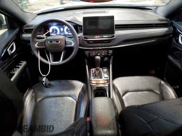 2024 Jeep Compass Latitude Lux with VIN 3C4NJDFNXRT151120, listed as a Copart auction lot 48513695 with 18,694 mi miles and Clean title. Bid and sale history available at DreamBid. Image 8.