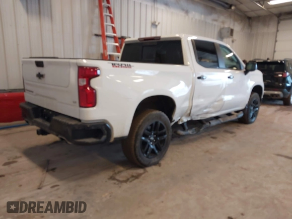 2024 Chevrolet Silverado 1500 with VIN 3GCUDFED2RG217160, listed as a IAAI auction lot 41688515 with 21,367 mi miles and . Bid and sale history available at DreamBid. Image 4.