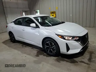 2025 Nissan Sentra SV z VIN 3N1AB8CV8SY208384, wystawiony jako Copart lot #59126745 z przebiegiem 3 864 mil mil oraz Szkoda całkowita • Salvage title. Historia ofert i sprzedaży dostępna na DreamBid. Obrazek 4.