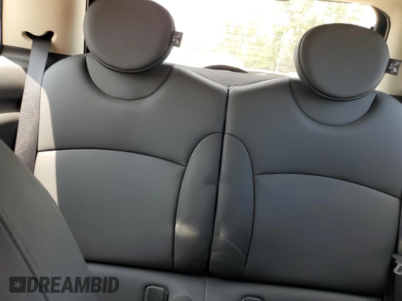 2013 MINI Hardtop S with VIN WMWSV3C59DT479278, listed as a Copart auction lot 60031535 with 82,166 mi miles and Salvage title. Bid and sale history available at DreamBid. Image 10.