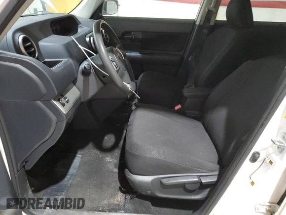 2010 Scion xB with VIN JTLZE4FE6A1099572, listed as a Copart auction lot 55222965 with 209,175 mi miles and Clean Title. Bid and sale history available at DreamBid. Image 7.