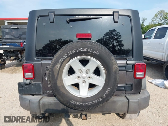 2016 Jeep Wrangler Unlimited Sport с VIN 1C4HJWDG7GL219976, выставлен на аукционе IAAI как лот 42417054 с пробегом 141 167 миль миль и . История ставок и продаж доступна на DreamBid. Изображение 16.