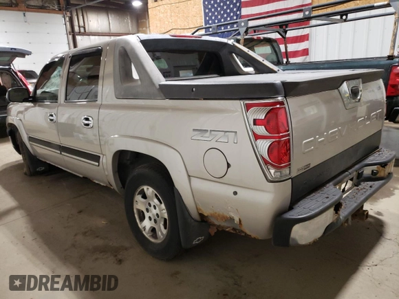2006 Chevrolet Avalanche Z71 with VIN 3GNEK12Z96G199532, listed as a Copart auction lot 60305134 with 221,409 mi miles and Non Repairable. Bid and sale history available at carsss.com. Image 2.