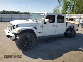 2021 Jeep Gladiator Overland с VIN 1C6HJTFG2ML557221, выставлен на аукционе Copart как лот 52453215 с пробегом 70 189 миль миль и Списание • Salvage title. История ставок и продаж доступна на DreamBid. Изображение 1.