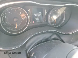 2021 Jeep Cherokee Latitude Plus z VIN 1C4PJLLB6MD187284, wystawiony jako Copart lot #66319094 z przebiegiem 77 876 mil mil oraz Szkoda całkowita • Salvage title. Historia ofert i sprzedaży dostępna na DreamBid. Obrazek 9.
