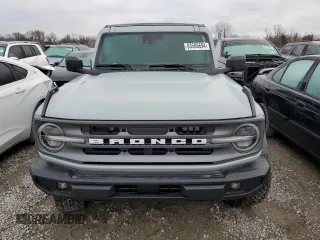 2024 Ford Bronco Big Bend z VIN 1FMDE7BH8RLA55673, wystawiony jako Copart lot #83586694 z przebiegiem 2629 mil mil oraz Szkody całkowita. Historia ofert i sprzedaży dostępna na DreamBid. Obrazek 5.
