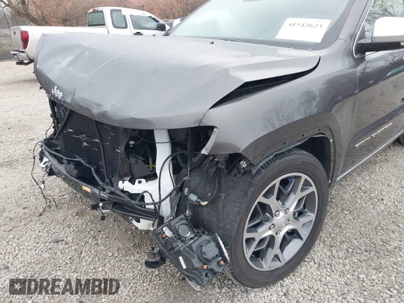 2019 Jeep Grand Cherokee Overland with VIN 1C4RJFCG6KC845761, listed as a IAAI auction lot 41542623 with 11,558 mi miles. Bid and sale history available at carsss.com. Image 19.