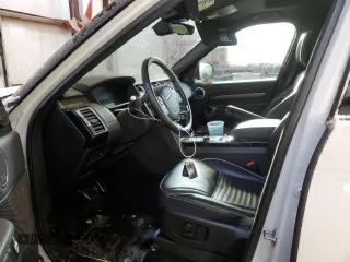 2018 Land Rover Discovery HSE Luxury with VIN SALRT2RVXJA072756, listed as a Copart auction lot 82157644 with 70,380 mi miles and Salvage Title. Bid and sale history available at DreamBid. Image 7.