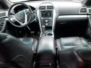 2011 Ford Explorer XLT with VIN 1FMHK8D89BGA44421, listed as a Copart auction lot 48104735 with 177,311 mi miles and Salvage Title. Bid and sale history available at DreamBid. Image 8.