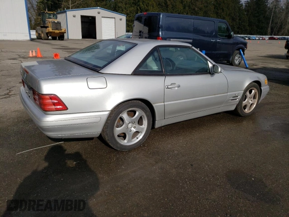 1999 Mercedes-Benz SL with VIN WDBFA76F4XF182318, listed as a Copart auction lot 45552705 with 135,447 mi miles and Clean title. Bid and sale history available at DreamBid. Image 3.