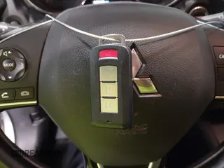 2020 Mitsubishi Outlander ES z VIN JA4AR3AU1LU020245, wystawiony jako IAAI lot #42155598 z przebiegiem 70 249 mil mil oraz . Historia ofert i sprzedaży dostępna na DreamBid. Obrazek 11.