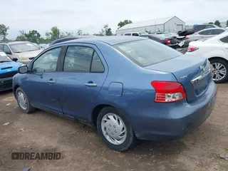 2007 Toyota Yaris with VIN JTDBT923X71093948, listed as a IAAI auction lot 39981180 with 317,082 mi miles. Bid and sale history available at carsss.com. Image 3.