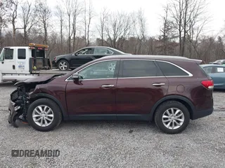 2017 Kia Sorento LX with VIN 5XYPG4A34HG298603, listed as a IAAI auction lot 40730804 with 89,819 mi miles. Bid and sale history available at carsss.com. Image 14.