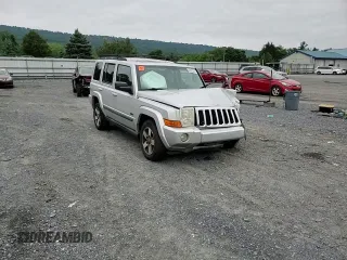 2008 Jeep Commander Sport with VIN 1J8HG48K98C149652, listed as a Copart auction lot 63973014 with 213,947 mi miles and Salvage Title. Bid and sale history available at carsss.com. Image 12.