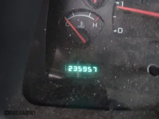 2002 Dodge Dakota Sport with VIN 1B7GL32X12S561414, listed as a IAAI auction lot 42060300 with 235,957 mi miles. Bid and sale history available at carsss.com. Image 15.