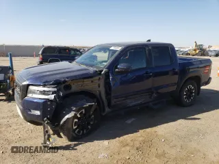 2023 Nissan Frontier PRO-4X with VIN 1N6ED1EK8PN672862, listed as a Copart auction lot 77944684 with 17,855 mi miles and Salvage Title. Bid and sale history available at carsss.com. Image 1.