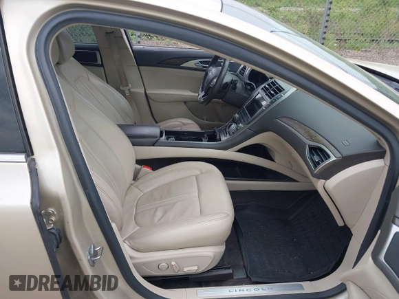 2017 Lincoln MKZ Select with VIN 3LN6L5C9XHR601786, listed as a IAAI auction lot 42286607 with 80,993 mi miles and . Bid and sale history available at DreamBid. Image 5.