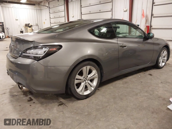 2012 Hyundai Genesis Coupe 2.0T with VIN KMHHT6KD6CU075565, listed as a IAAI auction lot 42083888 with 106,523 mi miles and . Bid and sale history available at DreamBid. Image 4.