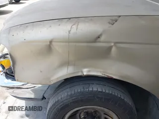 1999 Ford Ranger XL z VIN 1FTYR14V8XTA65823, wystawiony jako IAAI lot #42451126 z przebiegiem 249 406 mil mil oraz . Historia ofert i sprzedaży dostępna na DreamBid. Obrazek 6.