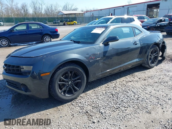 2013 Chevrolet Camaro LS с VIN 2G1FA1E35D9156989, выставлен на аукционе IAAI как лот 41999082 с пробегом 168 616 миль миль и . История ставок и продаж доступна на DreamBid. Изображение 2.