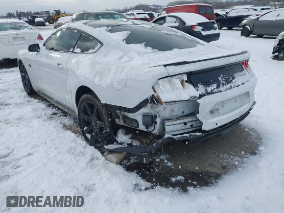 2019 Ford Mustang GT with VIN 1FA6P8CFXK5195668, listed as a IAAI auction lot 41247123 with 83,514 mi miles. Bid and sale history available at carsss.com. Image 6.