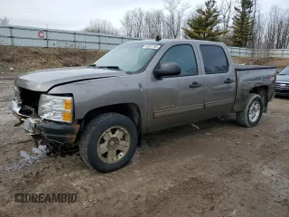 2013 Chevrolet Silverado 1500 LT with VIN 3GCPKSE7XDG276665, listed as a Copart auction lot 48207755 with 304,391 mi miles and Clean Title. Bid and sale history available at carsss.com. Image 1.