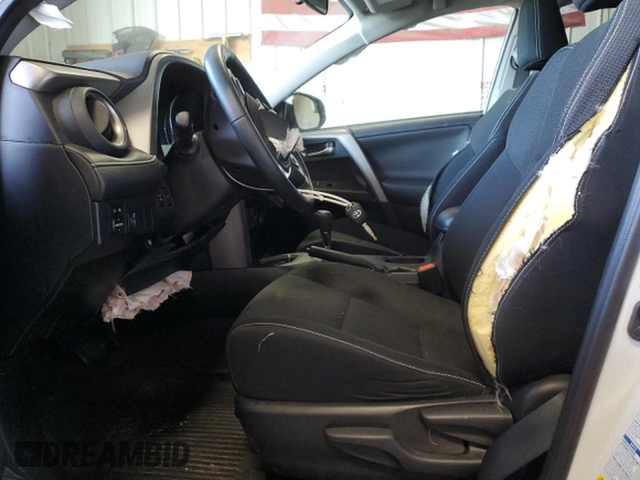 2016 Toyota RAV4 XLE with VIN 2T3RFREV9GW526051, listed as a Copart auction lot 61789185 with 83,605 mi miles and Non repairable. Bid and sale history available at DreamBid. Image 7.