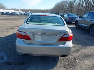 2011 Lexus LS 460 L with VIN JTHGL5EF1B5041922, listed as a IAAI auction lot 41882811 with 201,877 mi miles and . Bid and sale history available at DreamBid. Image 16.
