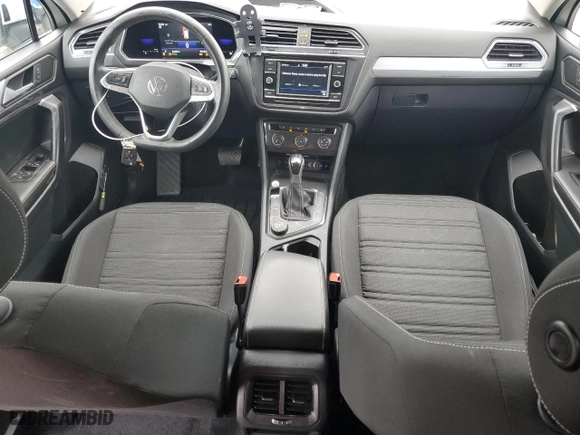 2022 Volkswagen Tiguan S with VIN 3VV0B7AX7NM026759, listed as a Copart auction lot 45546335 with 32,349 mi miles and Salvage Title. Bid and sale history available at carsss.com. Image 8.