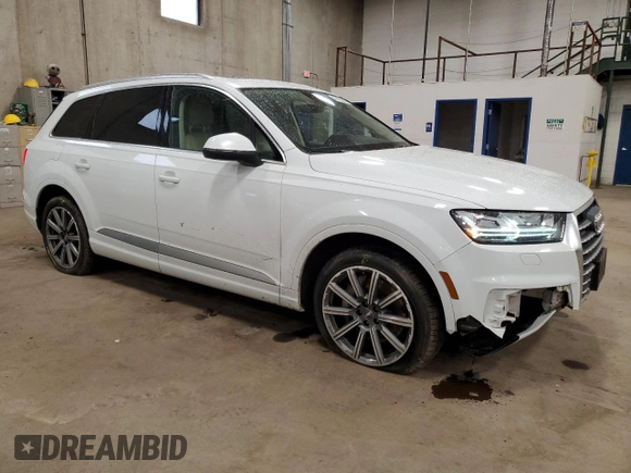 2018 Audi Q7 Premium Plus with VIN WA1LAAF71JD015468, listed as a Copart auction lot 46852095 with 126,637 mi miles and Non repairable. Bid and sale history available at DreamBid. Image 4.
