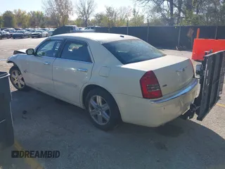 2006 Chrysler 300 C with VIN 2C3LK63HX6H345072, listed as a IAAI auction lot 40737720 with 163,544 mi miles. Bid and sale history available at carsss.com. Image 3.