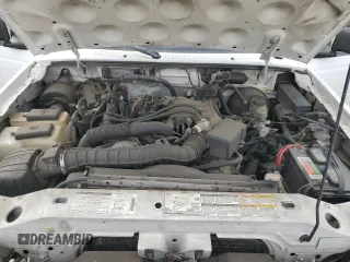 2000 Ford Ranger XL with VIN 1FTYR10V1YPA88554, listed as a Copart auction lot 49630765 with 206,711 mi miles and Salvage Title. Bid and sale history available at carsss.com. Image 11.