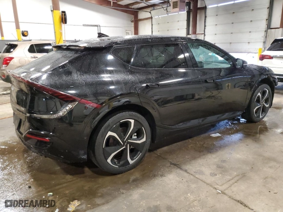 2022 Kia EV6 GT-Line with VIN KNDC4DLC4N5060047, listed as a Copart auction lot 63613764 with 45,650 mi miles and Salvage Title. Bid and sale history available at carsss.com. Image 3.