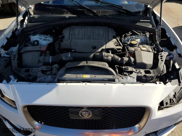 2017 Jaguar F-PACE 35t R-Sport with VIN SADCL2BVXHA076909, listed as a Copart auction lot 49090205 with 128,013 mi miles and Salvage Title. Bid and sale history available at carsss.com. Image 12.