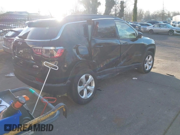 2021 Jeep Compass Latitude with VIN 3C4NJDBB4MT600215, listed as a IAAI auction lot 41335717 with 78,473 mi miles and . Bid and sale history available at DreamBid. Image 4.
