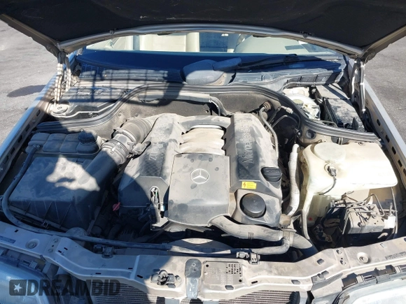 2000 Mercedes-Benz C 230/260/280/320 with VIN WDBHA29G8YA848997, listed as a IAAI auction lot 41382632 with Not Provided miles and . Bid and sale history available at carsss.com. Image 10.