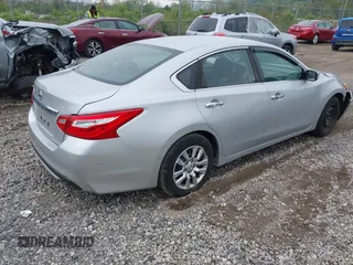 2016 Nissan Altima S z VIN 1N4AL3AP1GN346876, wystawiony jako IAAI lot #42208762 z przebiegiem 160 000 mil mil oraz . Historia ofert i sprzedaży dostępna na DreamBid. Obrazek 4.