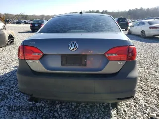 2014 Volkswagen Jetta Sedan SE w/Connectivity with VIN 3VWD07AJ7EM411432, listed as a Copart auction lot 43646655 with 138,430 mi miles and Salvage Title. Bid and sale history available at carsss.com. Image 6.