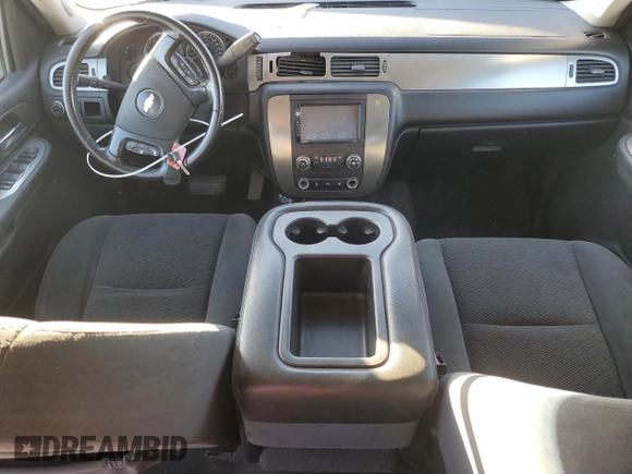 2007 Chevrolet Avalanche LT w/3LT with VIN 3GNEC120X7G181427, listed as a Copart auction lot 88351515 with 140,076 mi miles and Salvage Title. Bid and sale history available at carsss.com. Image 8.