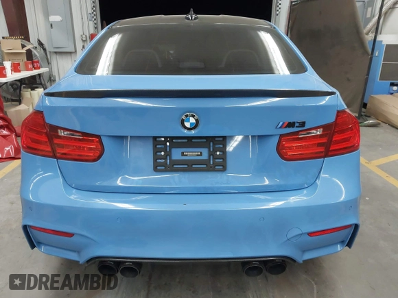 2015 BMW M3 с VIN WBS3C9C5XFP803102, выставлен на аукционе IAAI как лот 41616127 с пробегом 44 538 миль миль и . История ставок и продаж доступна на DreamBid. Изображение 16.