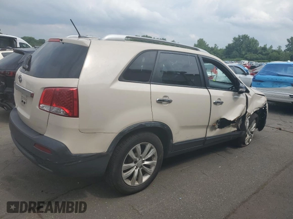 2011 Kia Sorento LX with VIN 5XYKTDA24BG141822, listed as a Copart auction lot 61693074 with 168,509 mi miles and Salvage Title. Bid and sale history available at carsss.com. Image 3.