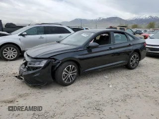 2025 Volkswagen Jetta Sport z VIN 3VWBX7BU9SM035260, wystawiony jako Copart lot #53444255 z przebiegiem Nie podano mil oraz Szkoda całkowita • Salvage title. Historia ofert i sprzedaży dostępna na DreamBid. Obrazek 1.